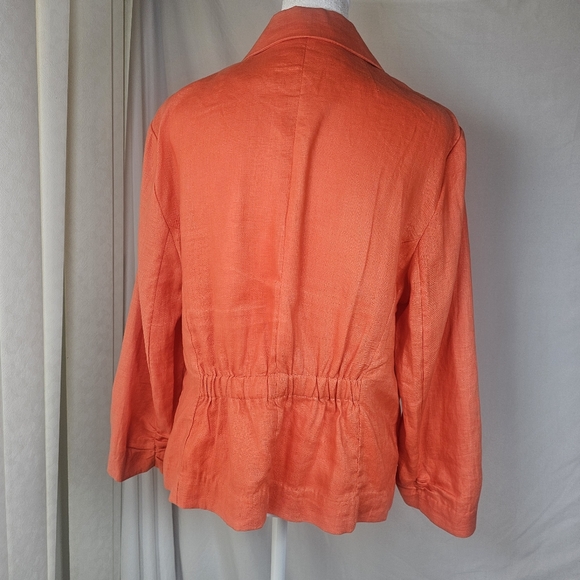 Neiman Marcus Terracotta Linen Blazer - Picture 2 of 7